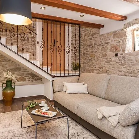 Hirundo Rustica * Skradin