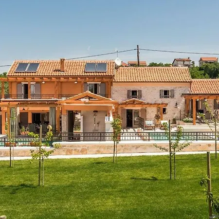 Villa Hirundo Rustica *