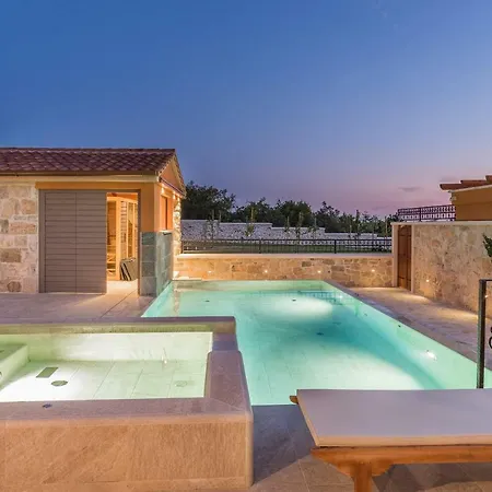 Villa Hirundo Rustica *