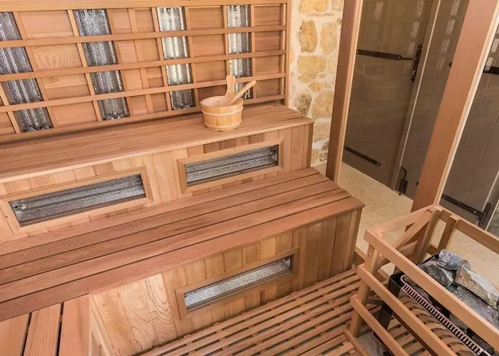 Hirundo Rustica Villa Skradin