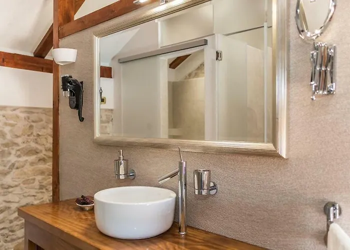 Hirundo Rustica וילה