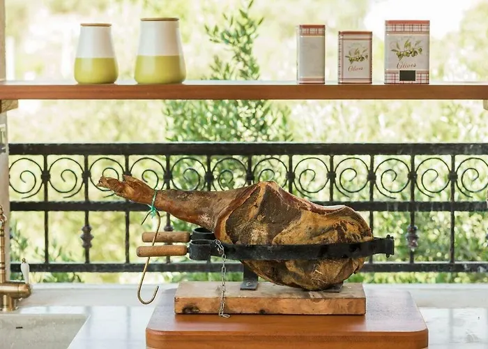 Hirundo Rustica וילה סקארדין